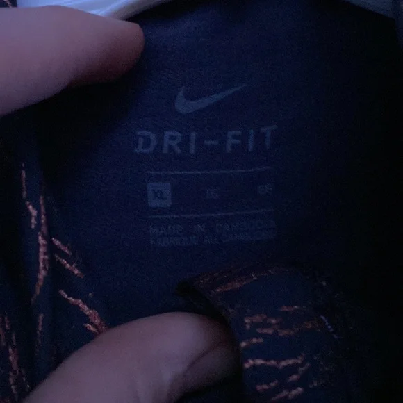 Athletic jacket - Picture 2 of 3